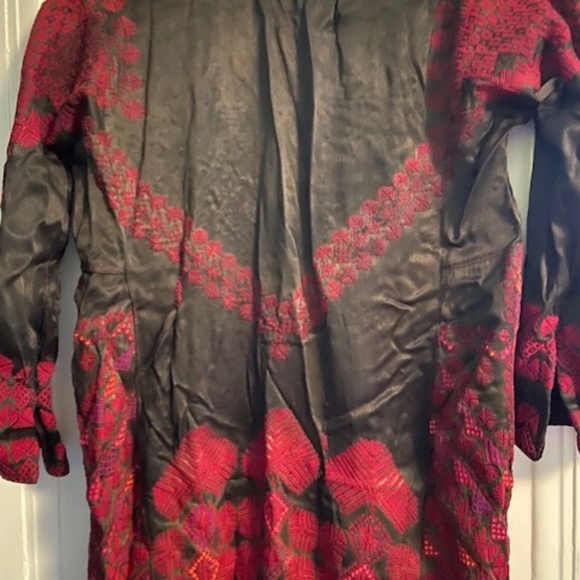 Hand Made and Embroidered Silk Robe - Picture 2 of 6